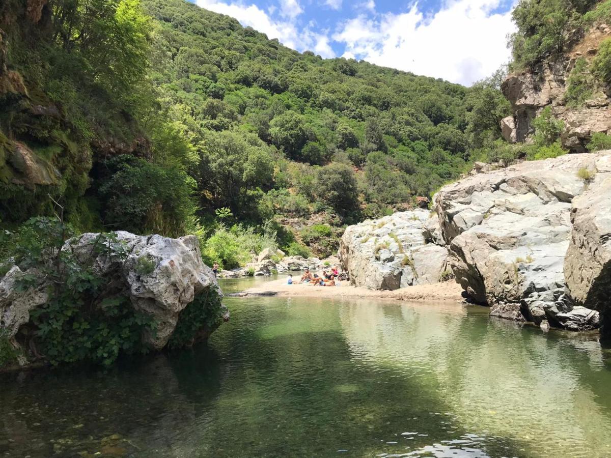 Ferula Romantica Mansarda Tra Fiumi E Montagne Sardegna Seùlo المظهر الخارجي الصورة